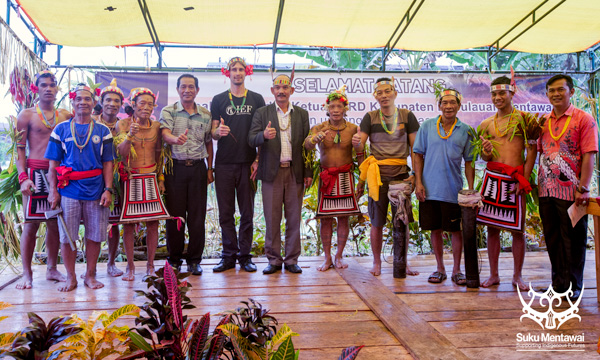 Suku Mentawai Education Foundation gather together with the local community to support their cultural education program